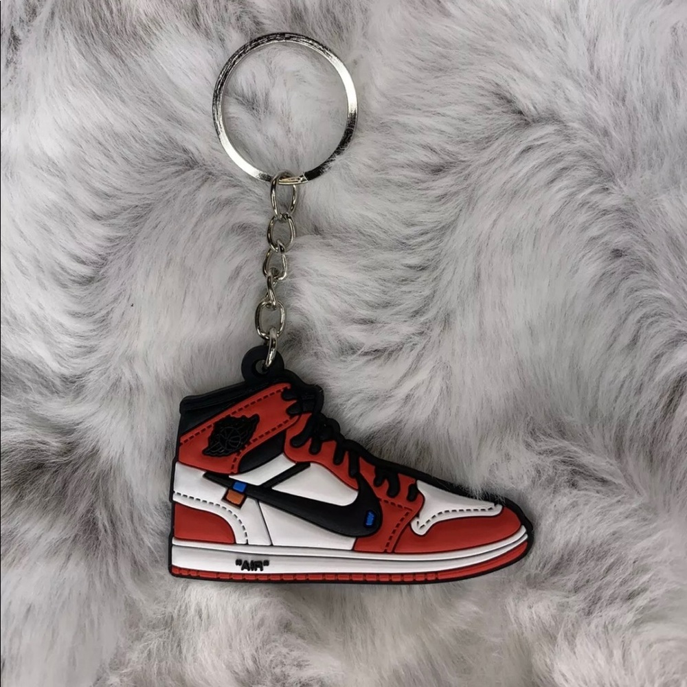 Off-white Jordan 1 Chicago keychain